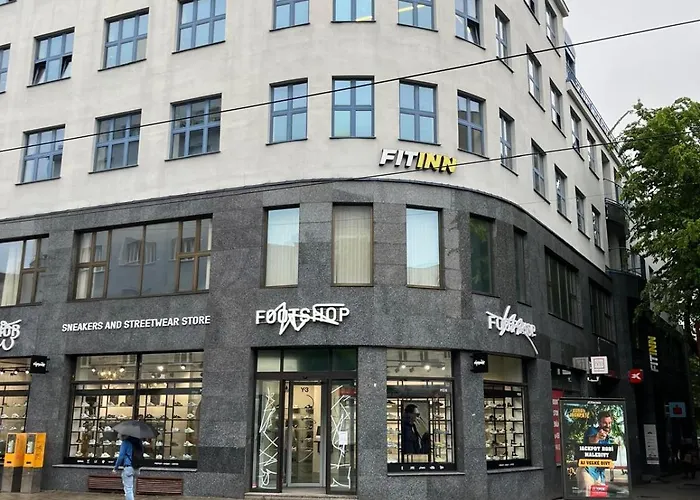 On The Main Shopping Street - Center Lejlighed