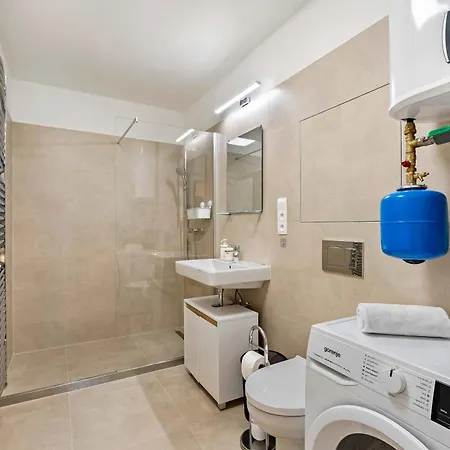 Apartament On The Main Shopping Street - Center Bratysława
